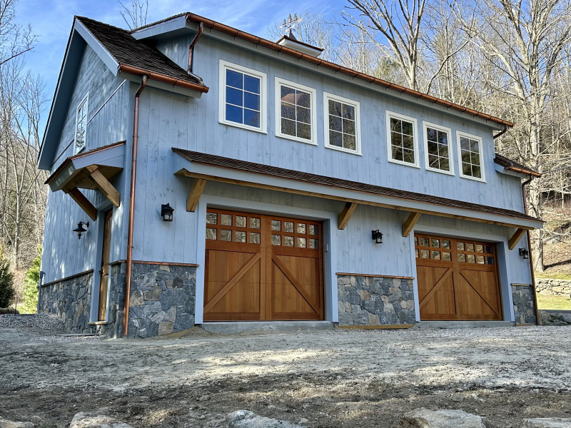 - 'file://fAJEdMYNc44iGo48'