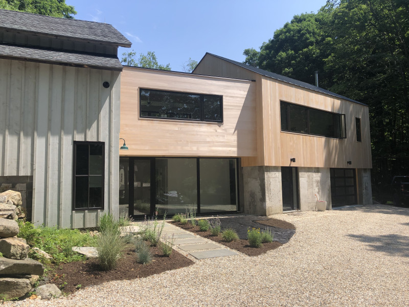 - 'file://PEY3wY9jrvGUXwgu'